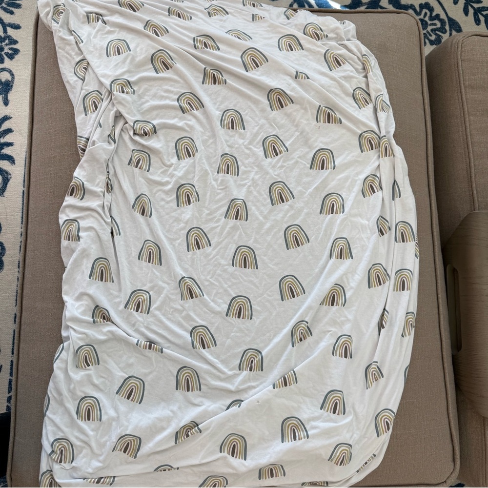 Kyte Baby Crib Sheet- Neutral Rainbow